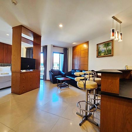 President Hotel Udonthani Экстерьер фото
