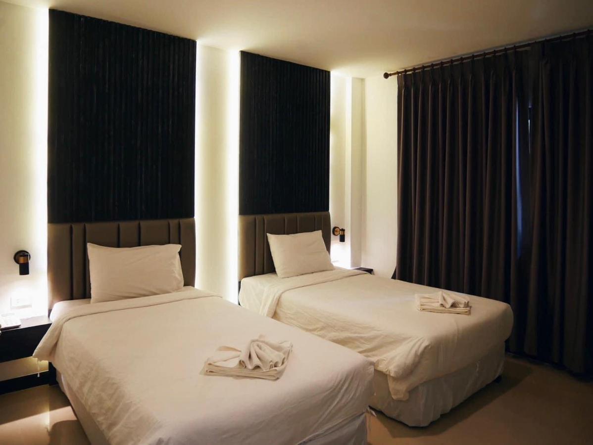 President Hotel Udonthani Экстерьер фото