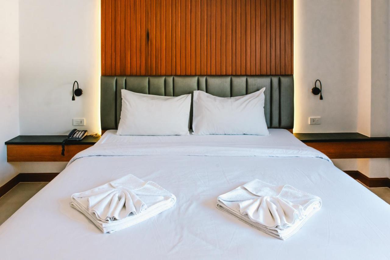 President Hotel Udonthani Экстерьер фото