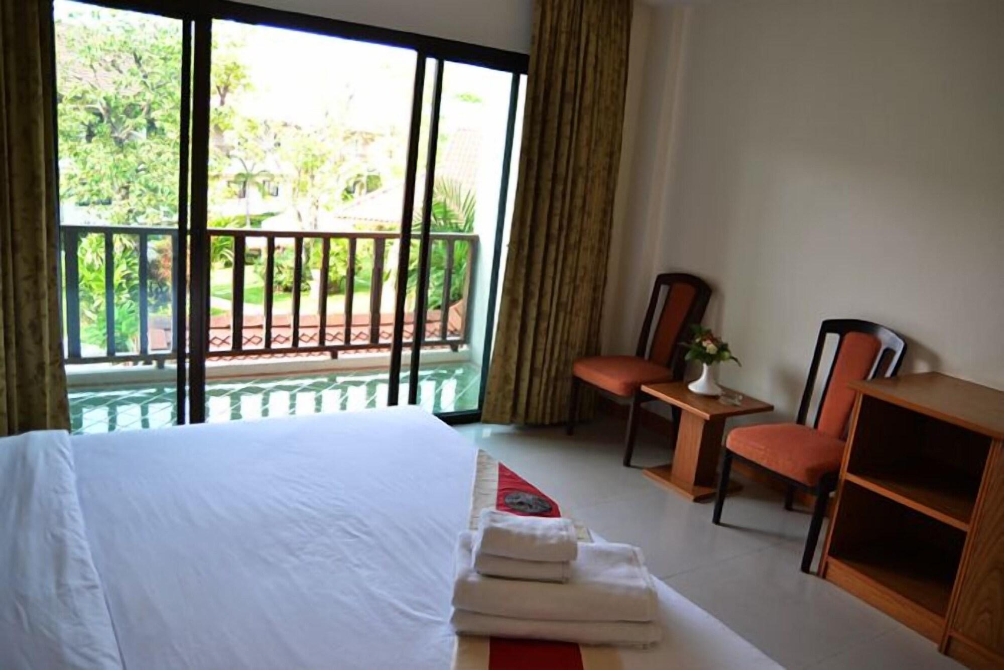 President Hotel Udonthani Экстерьер фото