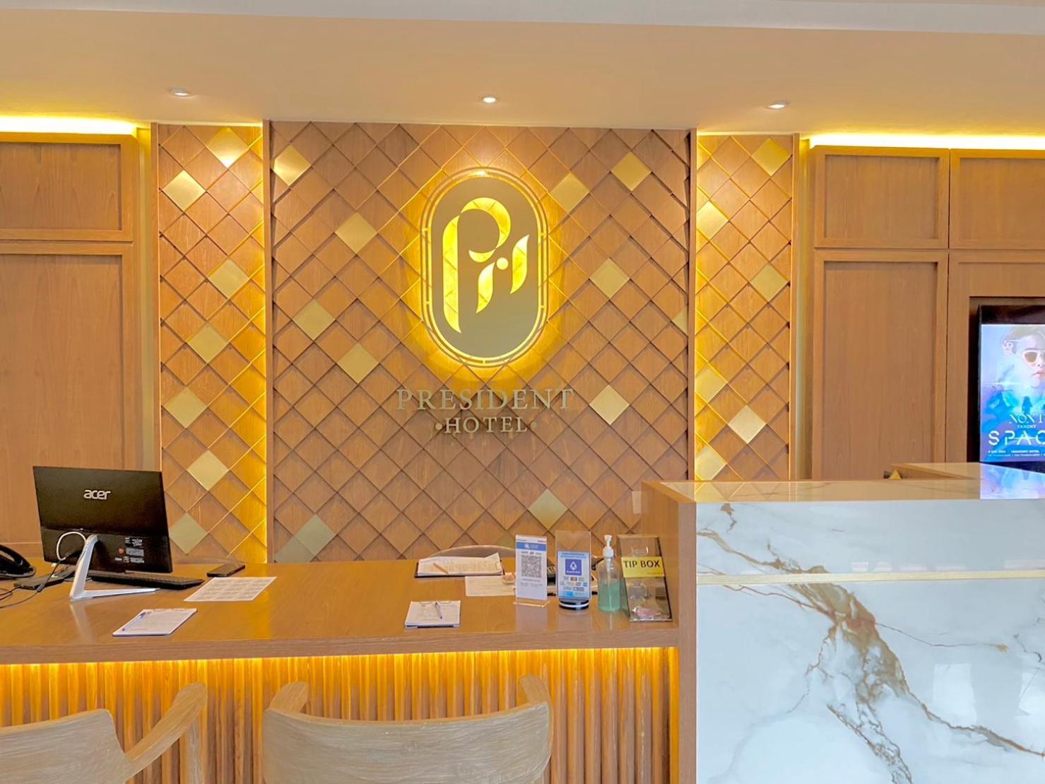 President Hotel Udonthani Экстерьер фото
