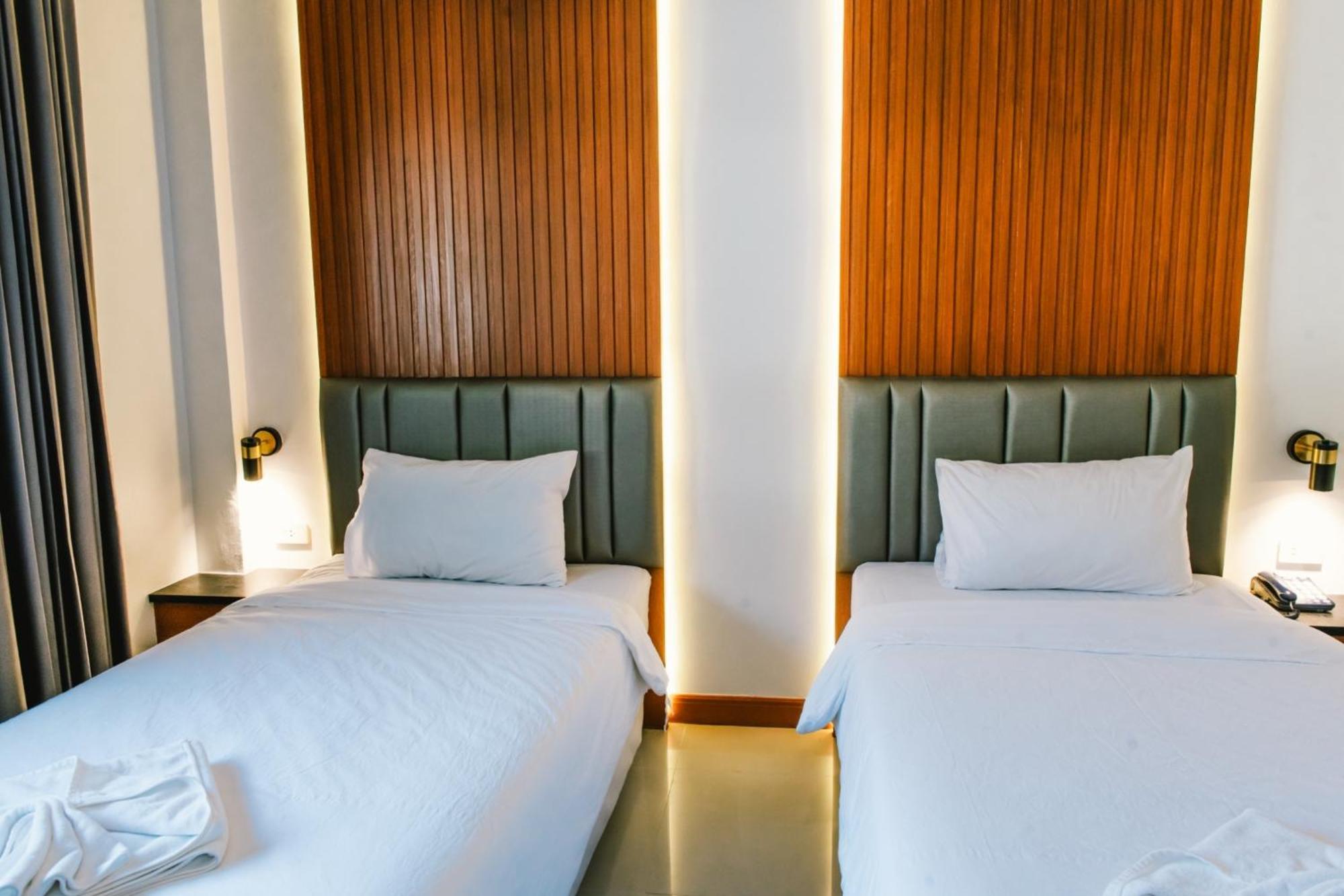 President Hotel Udonthani Экстерьер фото