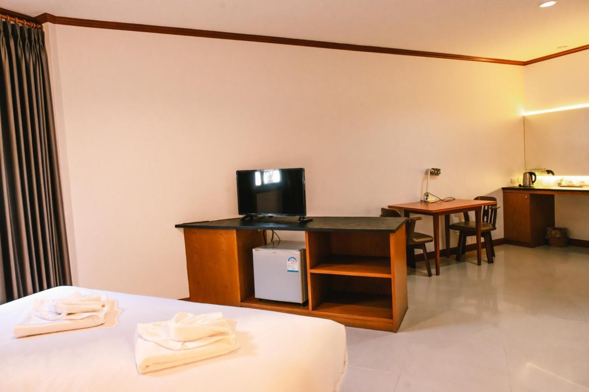 President Hotel Udonthani Экстерьер фото